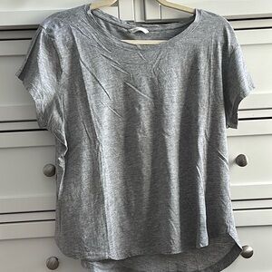 H&M grey t shirt.
